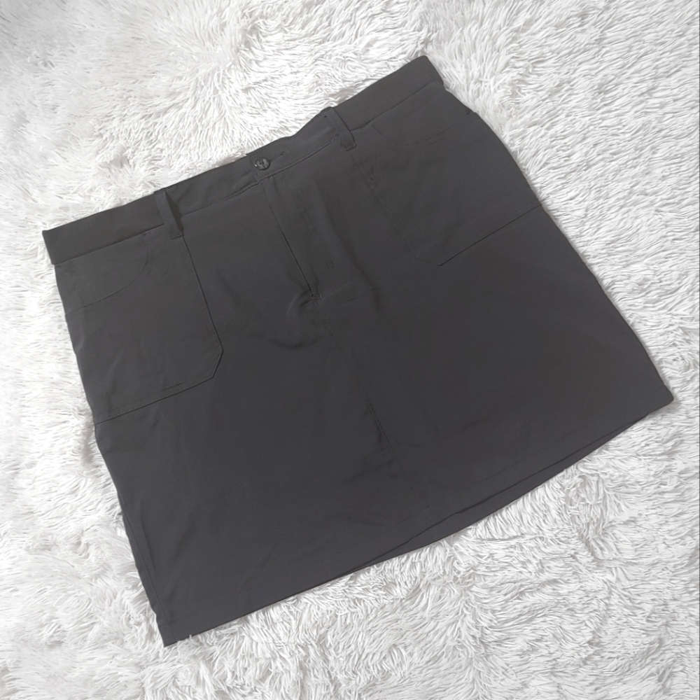 🍁Riders 18, Skort Skirt with Hidden Shorts